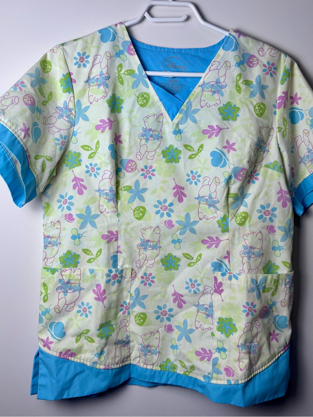 Disney Winnie the Pooh Floral Scrub Top with Blue Trim Size M